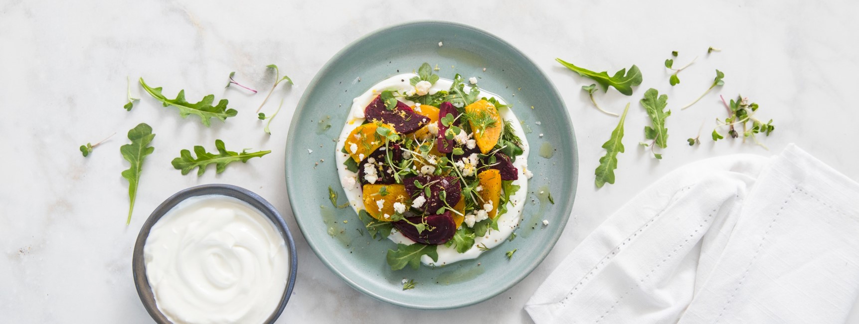 Ensalada de remolacha asada con yogur