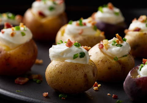 Mini patatas asadas rellenas